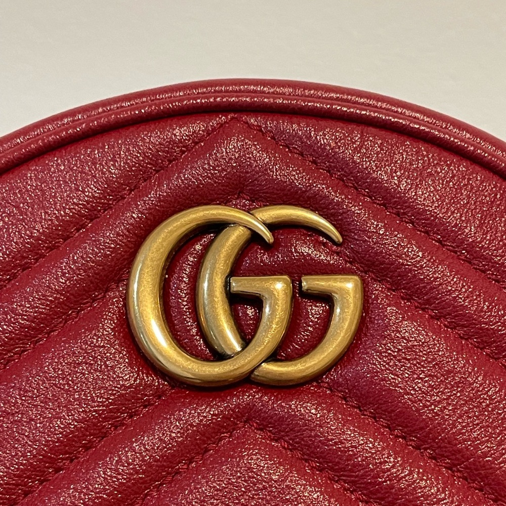 GUCCI GG MARMONT ROUND LEATHER CROSSBODY BAG - Picture 4 of 6